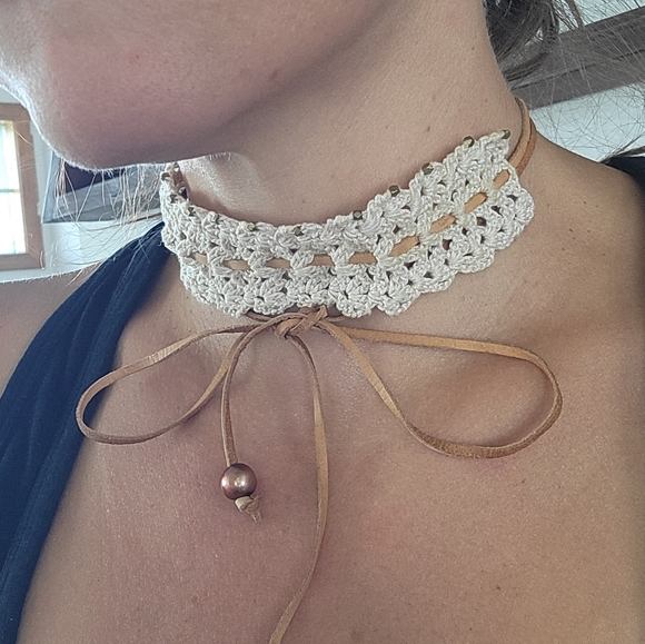 OOAK Crocheted Choker - Picture 3 of 3